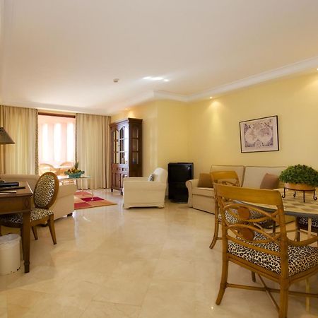 Bahia Beach Apartments Estepona Rom bilde