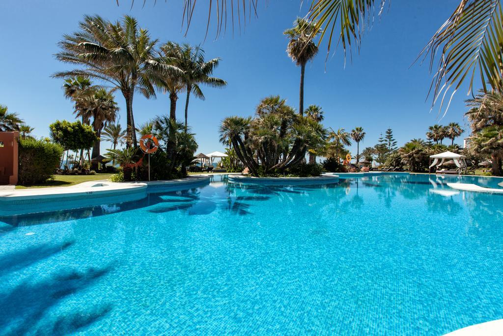 Bahia Beach Apartments Estepona Eksteriør bilde