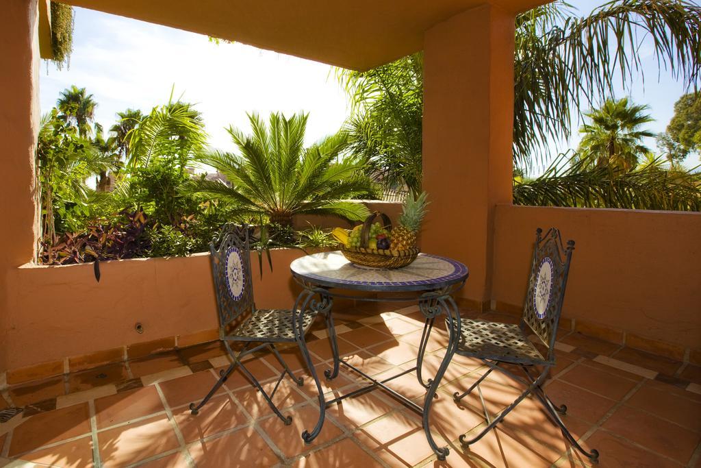 Bahia Beach Apartments Estepona Rom bilde