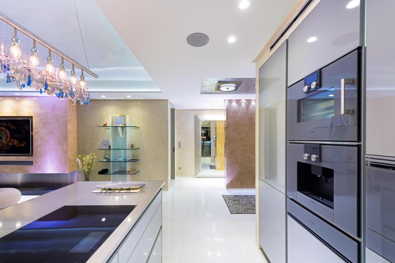 Bahia Beach Apartments Estepona Eksteriør bilde