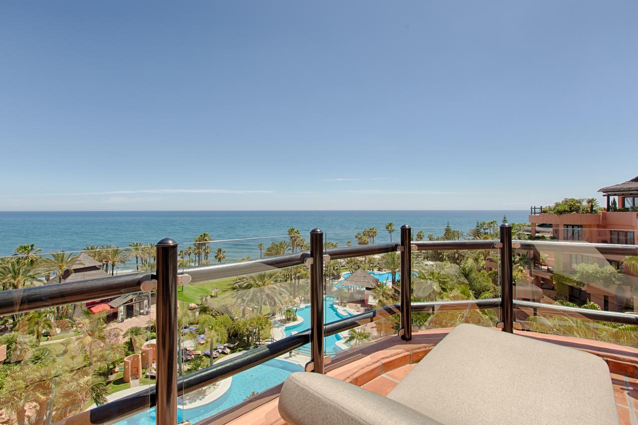 Bahia Beach Apartments Estepona Eksteriør bilde