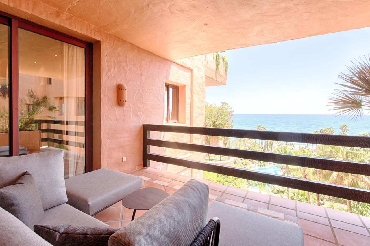 Bahia Beach Apartments Estepona Eksteriør bilde