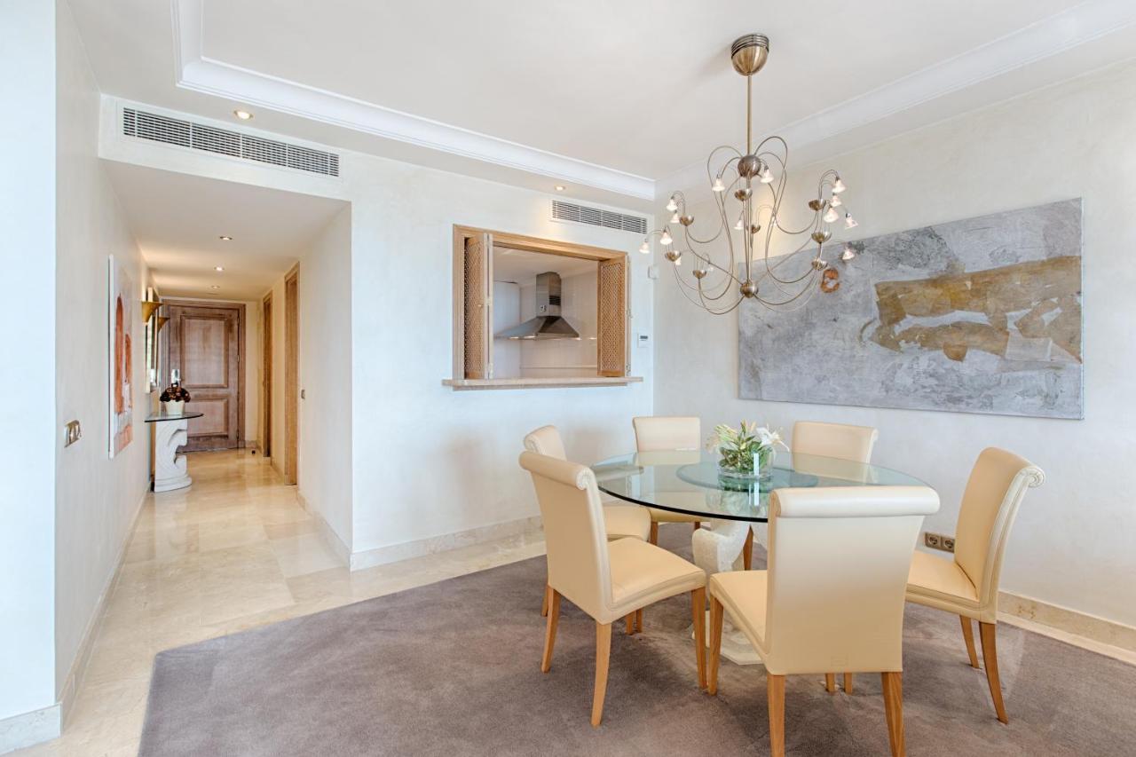 Bahia Beach Apartments Estepona Eksteriør bilde